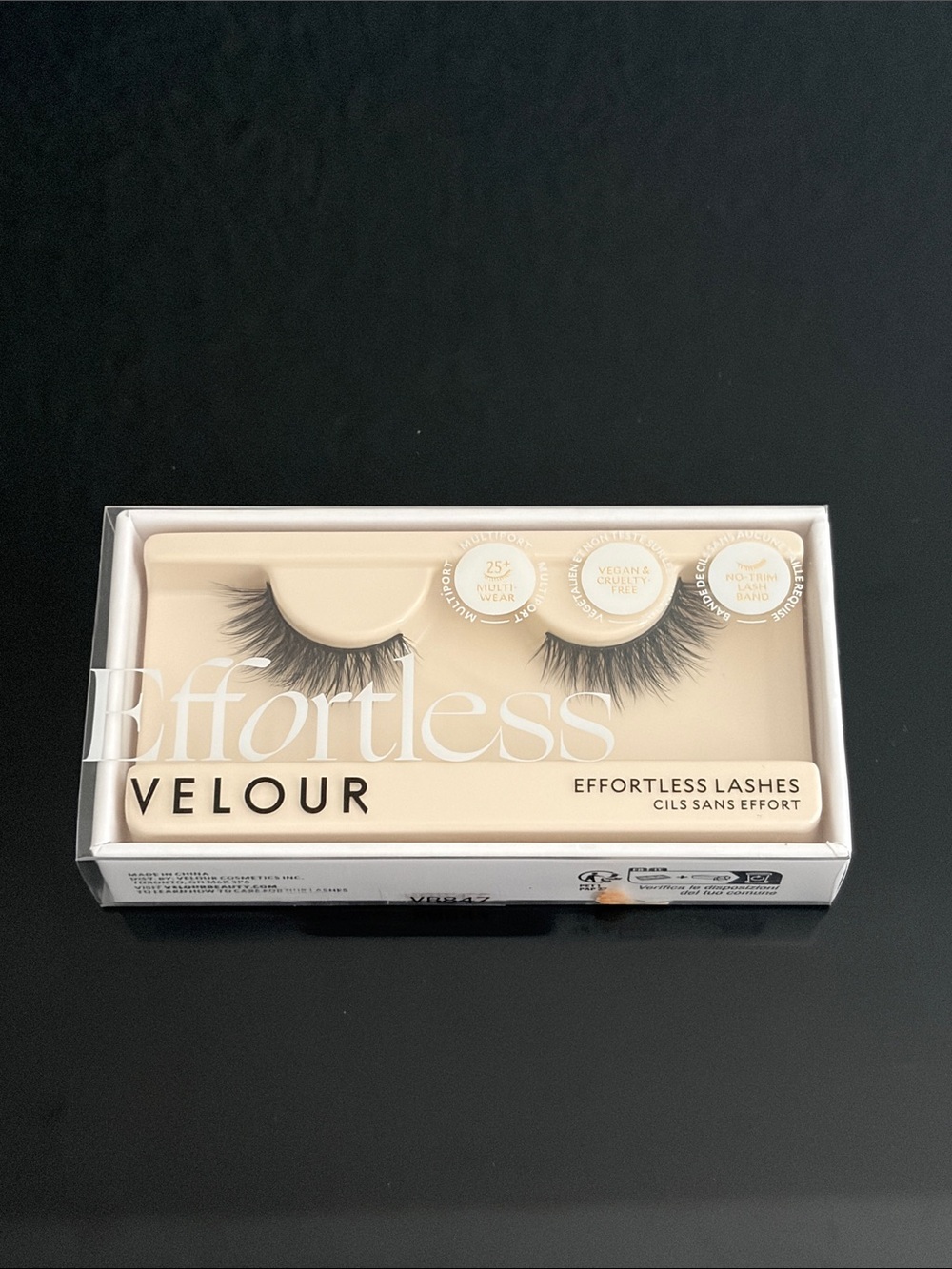 NWOT Effortless Lashes - Natural Black